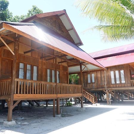 Wakatobi Patuno Diving And Beach Resort By Sahid Wanci Exterior photo