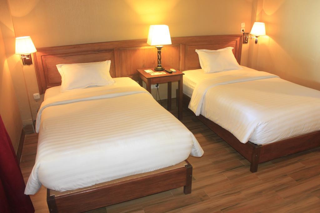 Wakatobi Patuno Diving And Beach Resort By Sahid Wanci Room photo