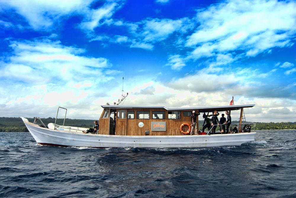 Wakatobi Patuno Diving And Beach Resort By Sahid Wanci Exterior photo